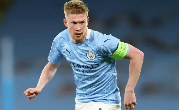 Dont Write Off Man United From EPL Title Race  De Bruyne Warns